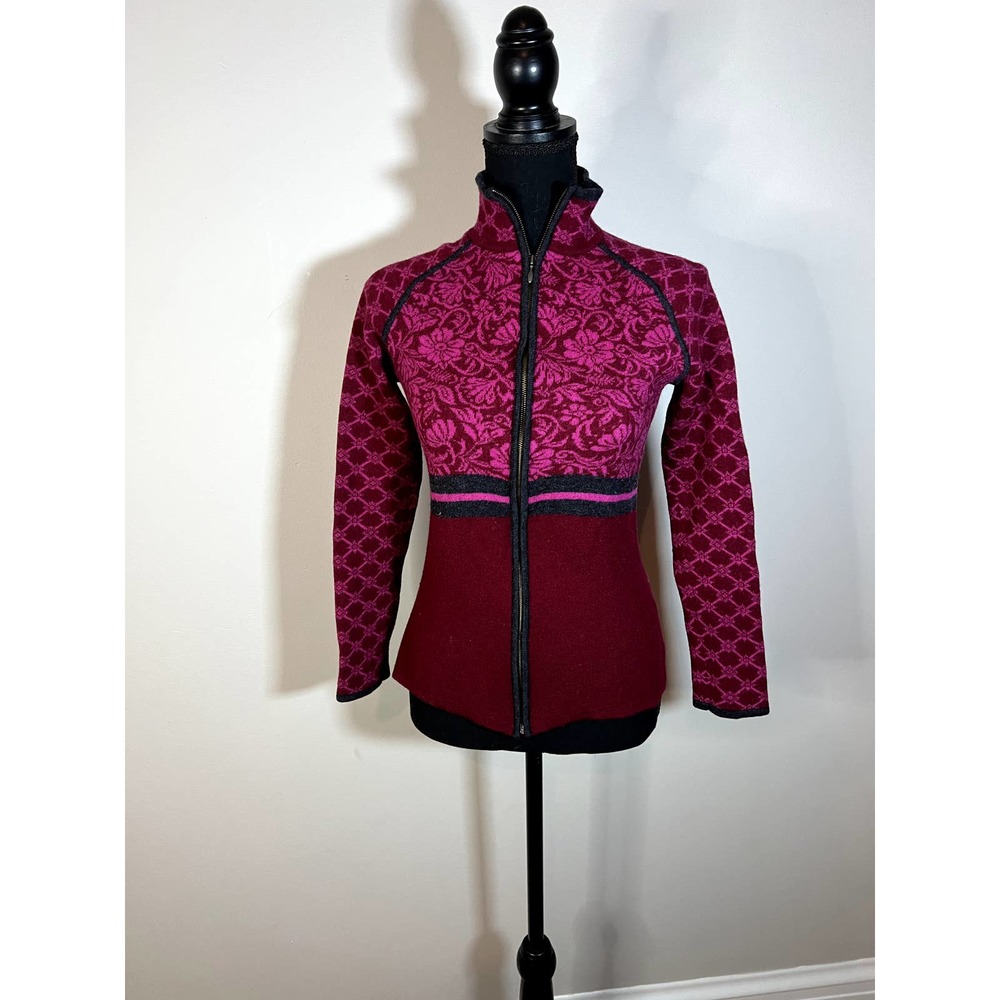 Krimson Klover zip up sweater